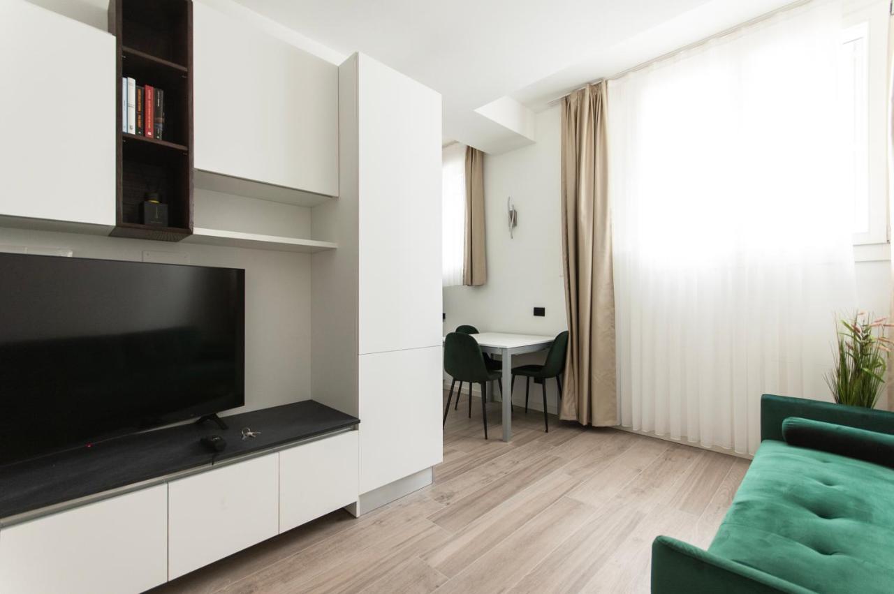 Youhosty - Montebianco 4/6 Milan Luaran gambar
