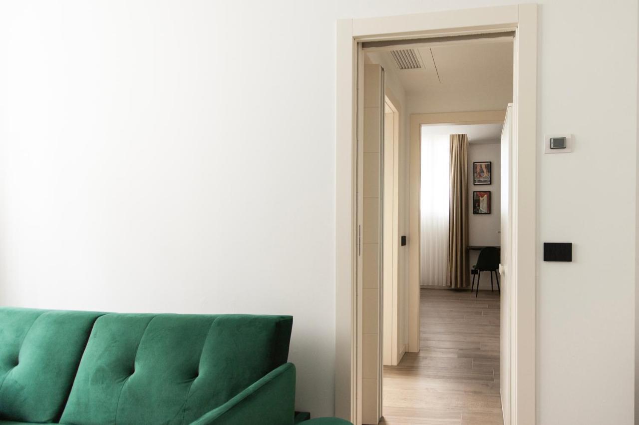 Youhosty - Montebianco 4/6 Milan Luaran gambar