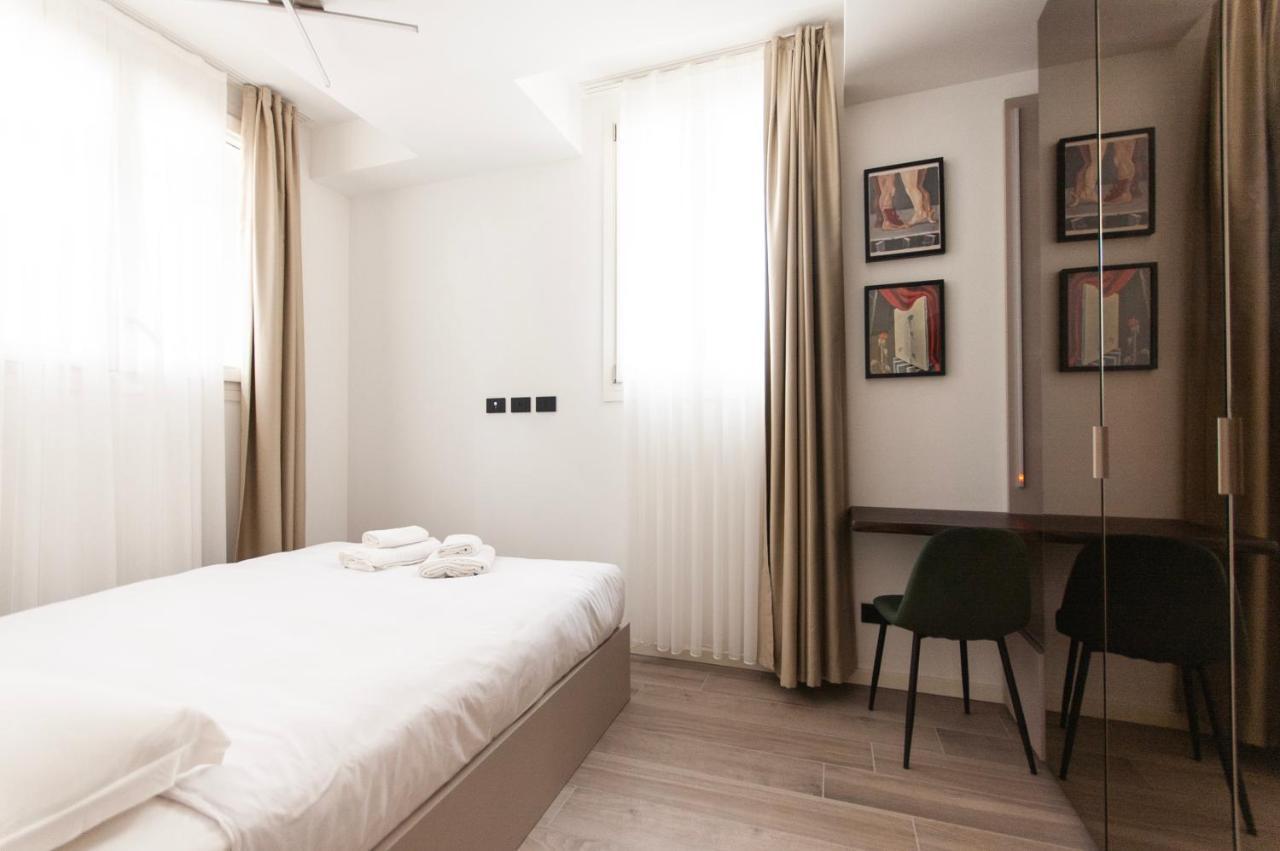 Youhosty - Montebianco 4/6 Milan Luaran gambar
