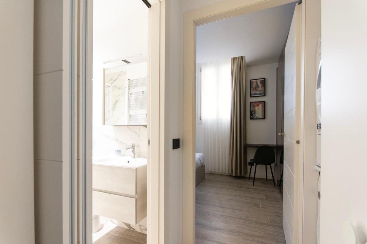 Youhosty - Montebianco 4/6 Milan Luaran gambar